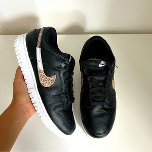 Nike dunk low black
